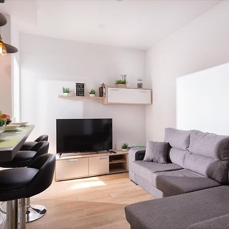 Cozy 3 Bed Apartment In The Heart Of Alicante Exterior foto
