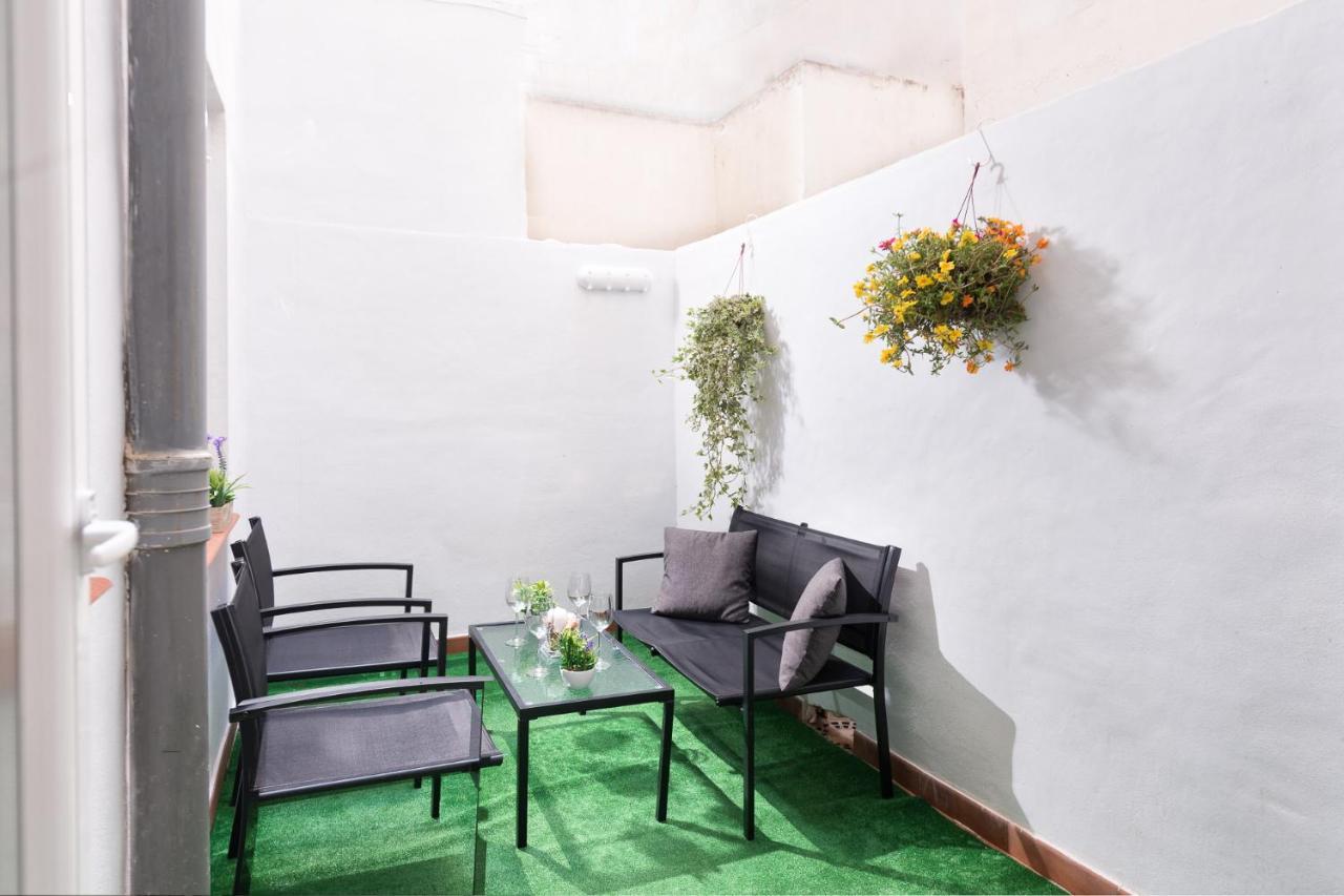 Cozy 3 Bed Apartment In The Heart Of Alicante Exterior foto