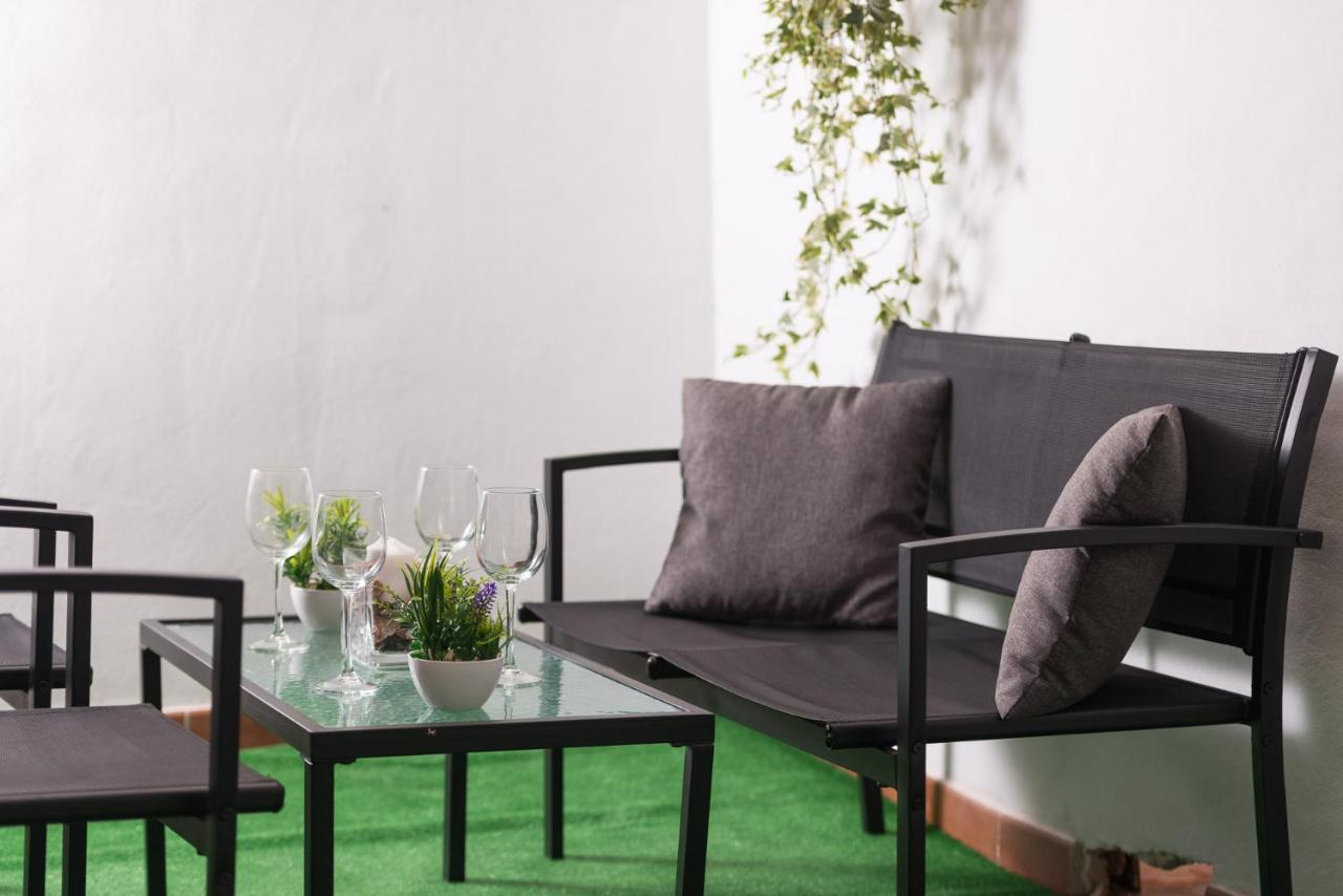 Cozy 3 Bed Apartment In The Heart Of Alicante Exterior foto